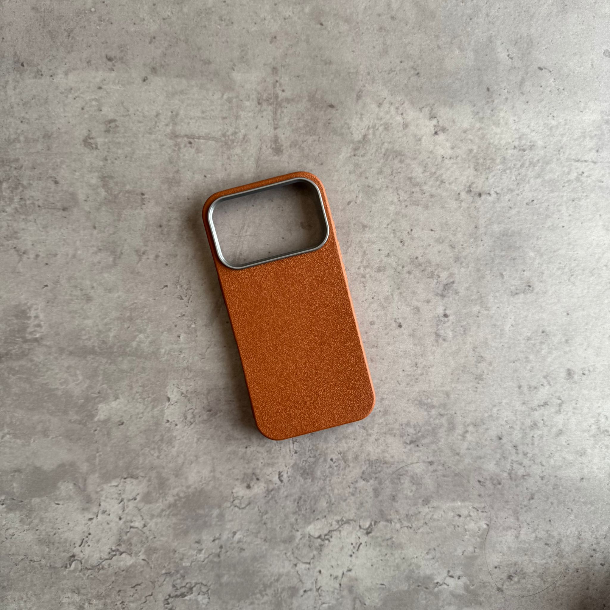 twenty-one-qatar-cases-iphone-17-pro-max (4)
